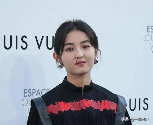 娱乐圈爆料小菊子是谁啊,她是谁？  第3张