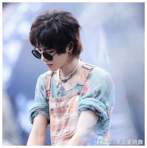 八卦爆料娱乐圈的博主,娱乐圈博主独家爆料,明星幕后故事大公开! 第3张 八卦爆料娱乐圈的博主,娱乐圈博主独家爆料,明星幕后故事大公开! 第3张